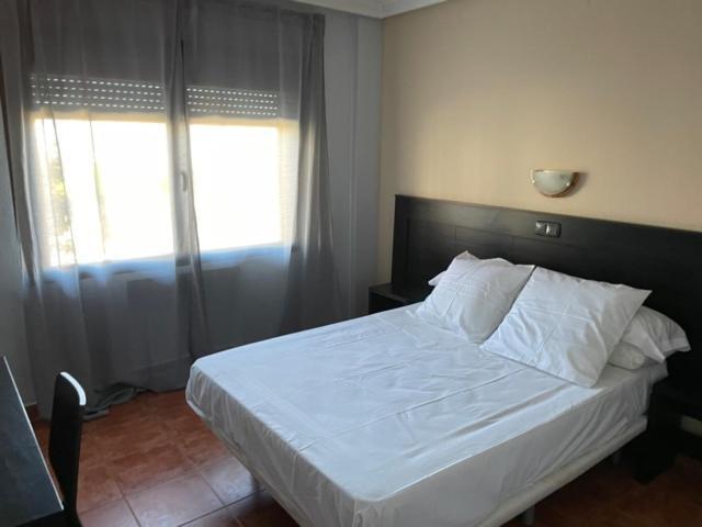 Hotel Los Kekes Coria Zewnętrze zdjęcie